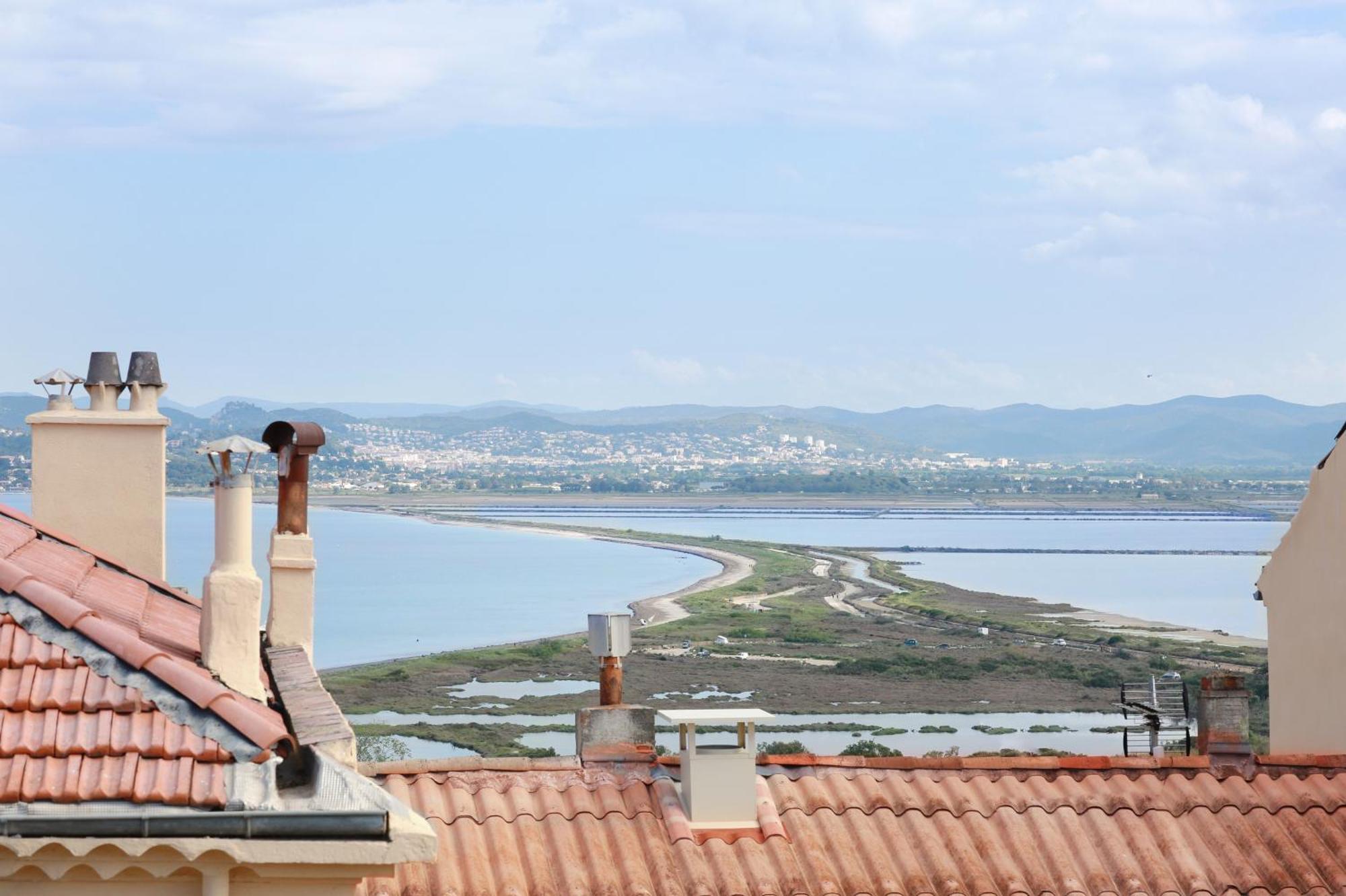 Hotel Hotel Le Provencal Renove En 2025 - Bord De Mer