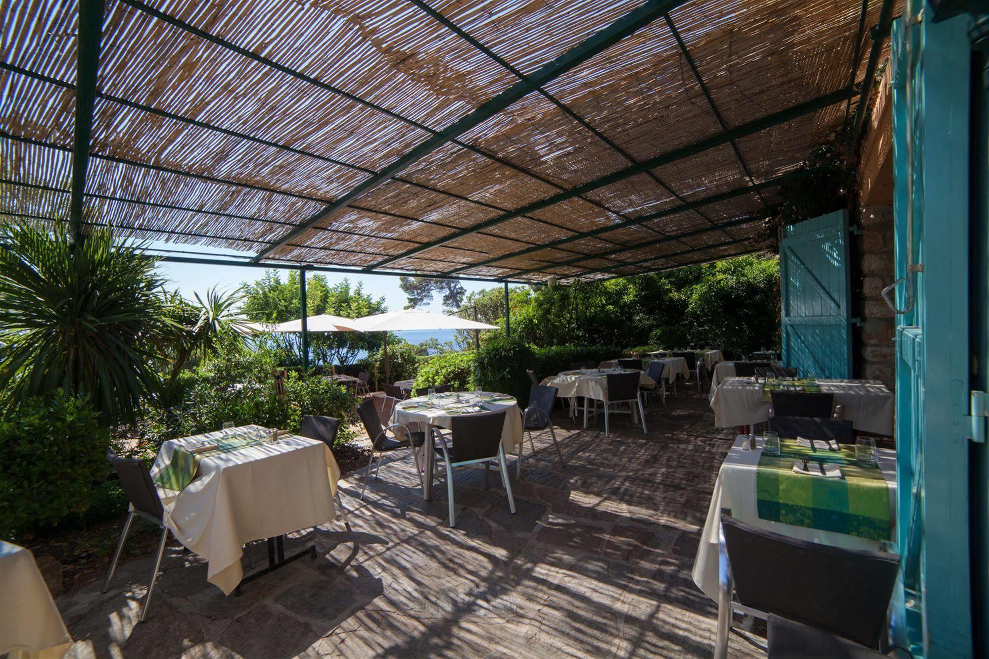Hotel Le Provencal Renove En 2025 - Bord De Mer Hotel